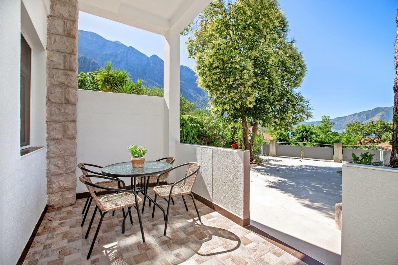 Apartments Villa Popovic Kotor Exterior foto