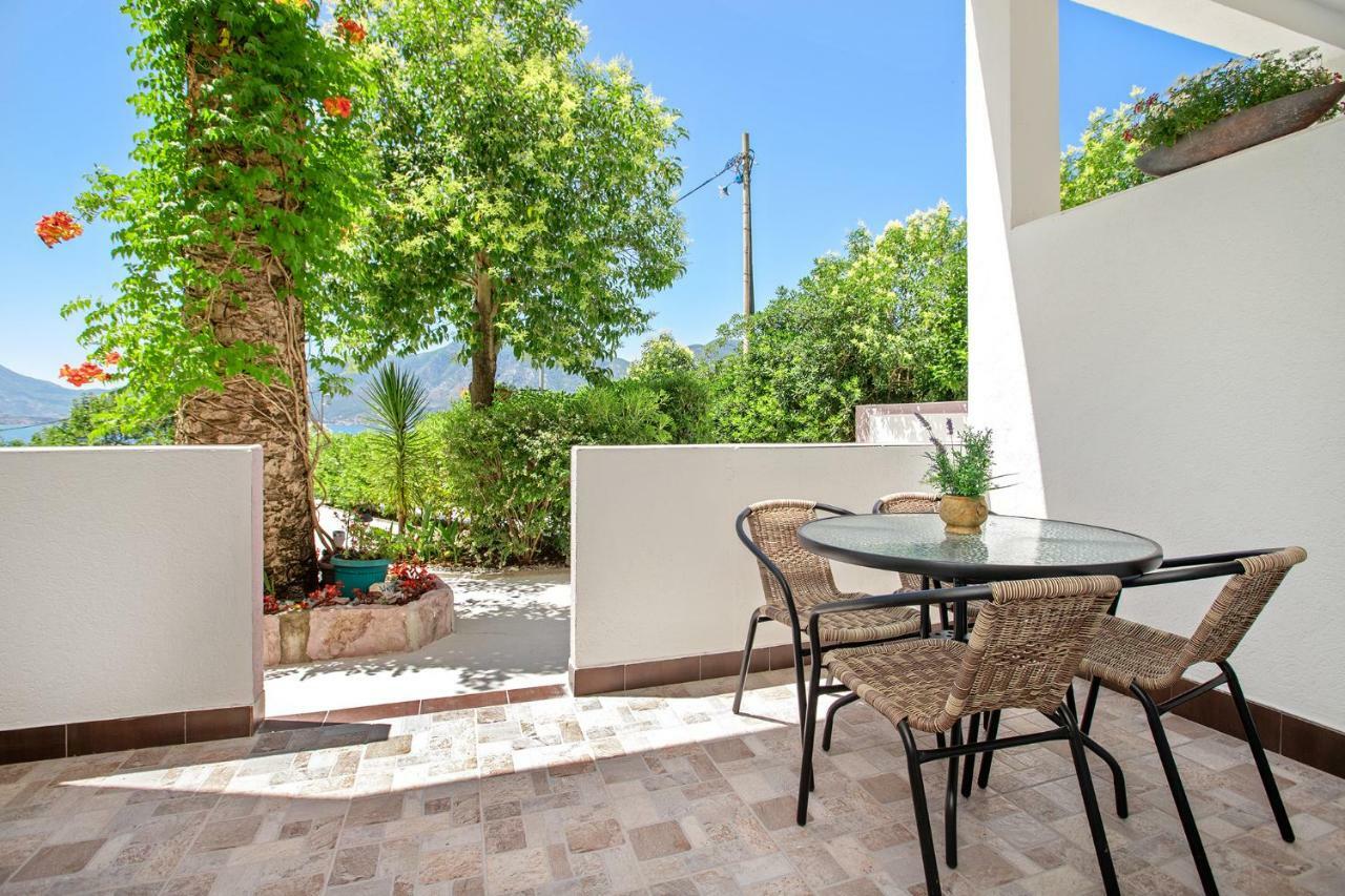 Apartments Villa Popovic Kotor Exterior foto