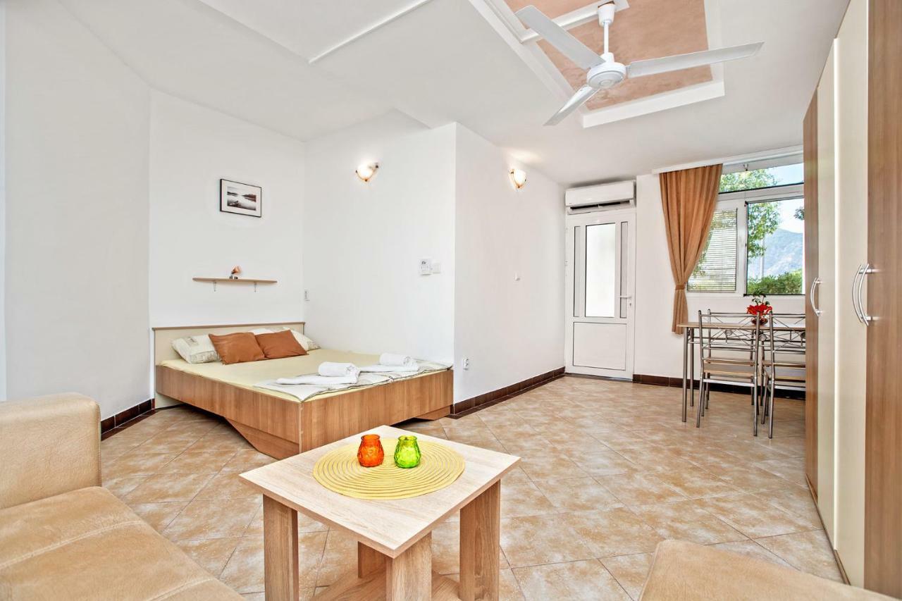 Apartments Villa Popovic Kotor Exterior foto